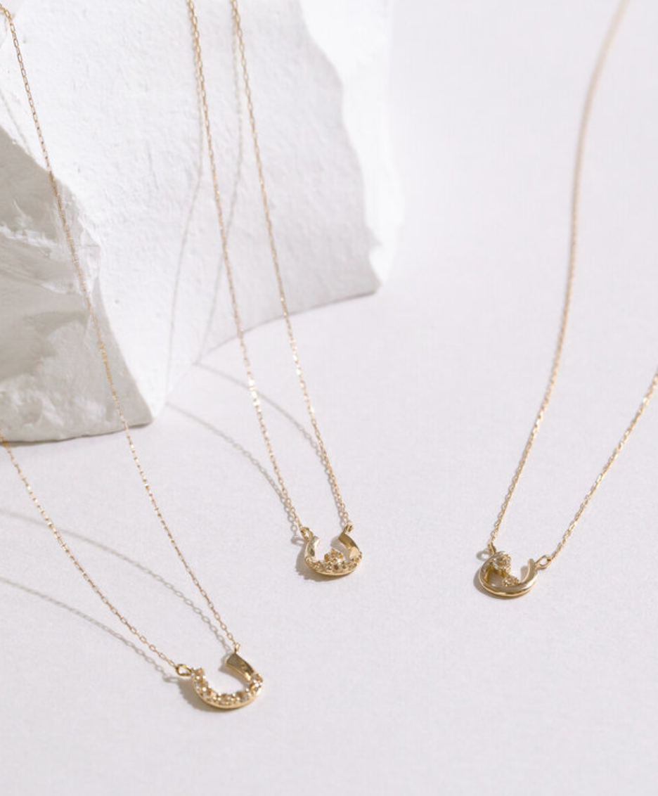 11月誕生石-K10-イエローゴールド-ホワイトトパーズ-馬蹄-ネックレス（0351-1311-0041）｜BLOOM-ブルーム）｜ネックレス｜BLOOM（ブルーム）公式通販-10-25-2025_02_41_PM (1)