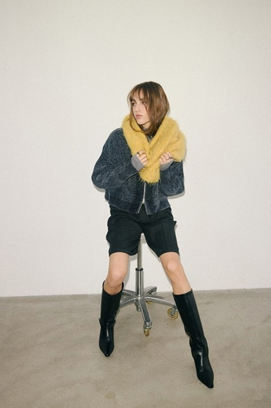 LOOKBOOK-november-Issue-KNIT-COLLECTION-for-WOMEN-5｜コーディネート｜AZUL-BY-MOUSSY（アズールバイマウジー）公式通販サイト-11-03-2025_11_30_PM