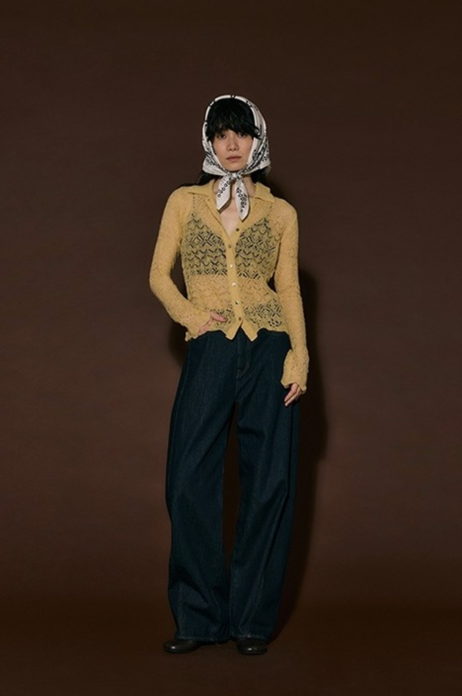 crie-conforto（クリーコンフォルト）】October-Issue-LOOKBOOK-25-Autumn-Winter-Entropy-8｜コーディネート｜AZUL-BY-MOUSSY（アズールバイマウジー）公式通販サイト-11-03-2025_11_30_PM